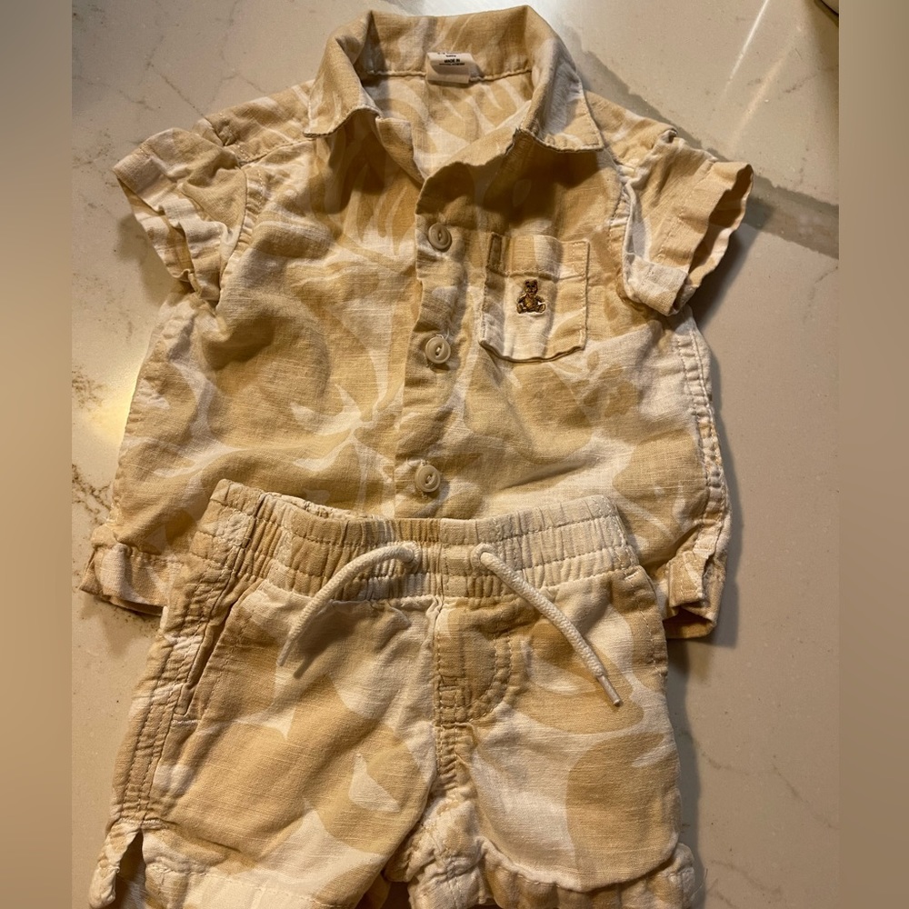 Baby Gap Linen Floral Hawaiian Matching Set 0-3 months